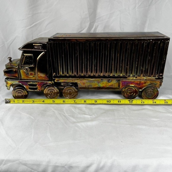 Musical Semi Truck w/ Trailer Plays Willie Nelson On The Road Again - Picture 11 of 12